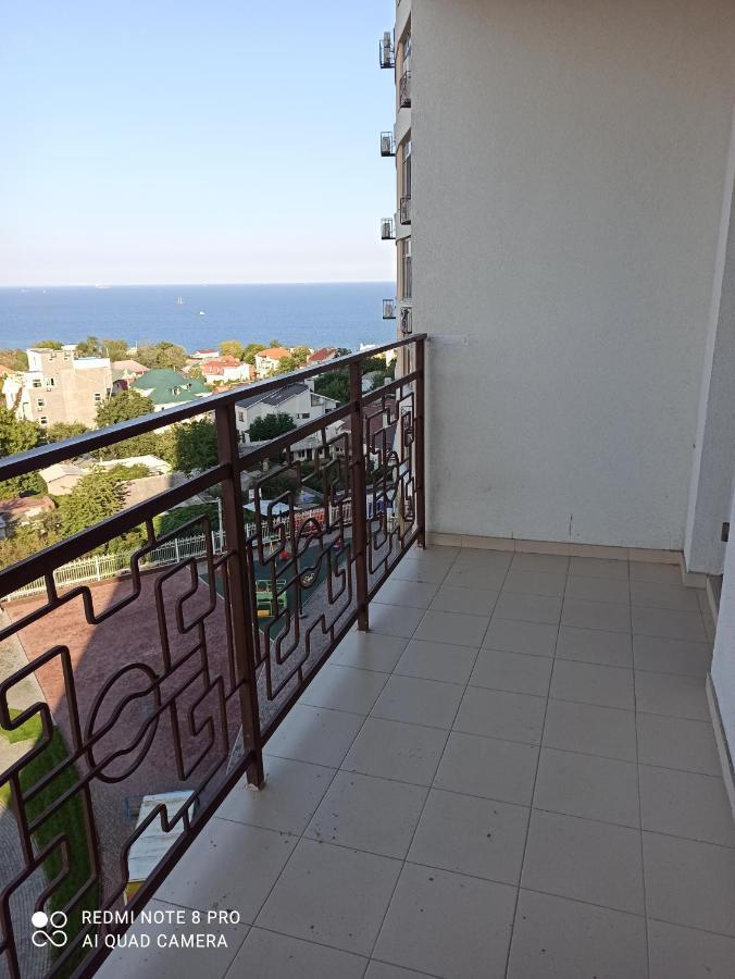 Самостоятельная Квартира Apartamento Odesa Exterior foto